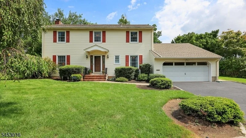 Unit for sale at 10 Canterbury Pl, Cranford Twp., NJ 07016-1602