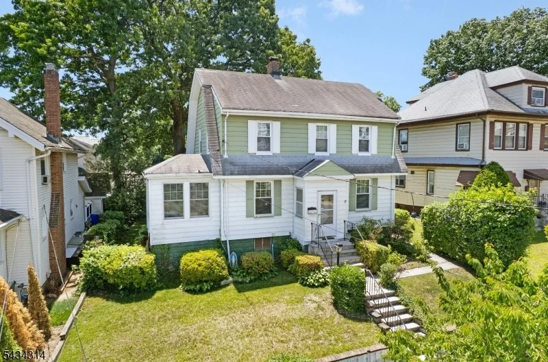 Unit for sale at 357 Greylock Pkwy, Belleville Twp., NJ 07109-2335