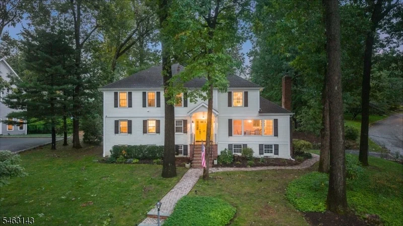 Unit for sale at 49 Van Houton Ave, Chatham Twp., NJ 07928-1240