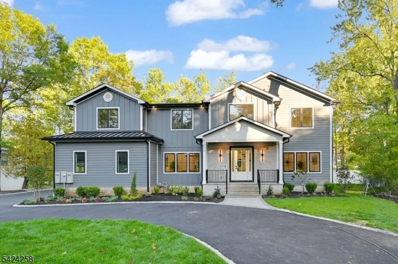 Unit for sale at 470 White Oak Ridge Rd, Millburn Twp., NJ 07078-1270