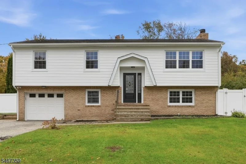Unit for sale at 1 Sunset Ter, Vernon Twp., NJ 07460-1813