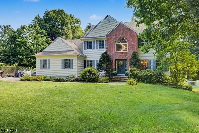 Unit for sale at 21 Chelsea Dr, Jefferson Twp., NJ 07438-8833