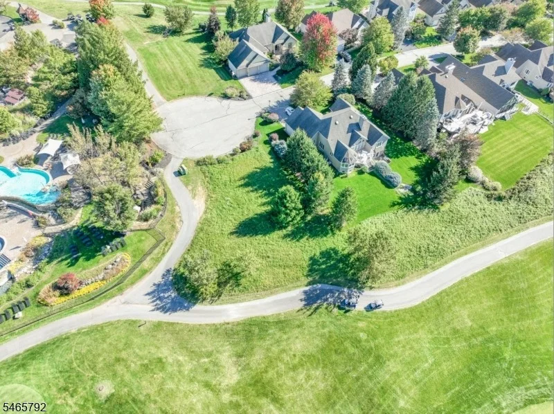 Unit for sale at 27 Country Ln, Hardyston Twp., NJ 07419-1241