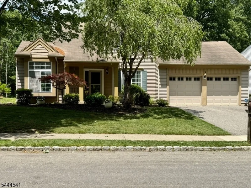 Unit for sale at 20 Winding Brook Ln, Jefferson Twp., NJ 07438-8875