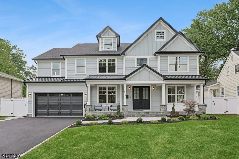 Unit for sale at 616 S Chestnut St, Westfield Town, NJ 07090-1351