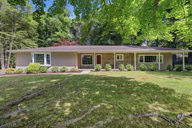 Unit for sale at 261 Eyland Ave, Roxbury Twp., NJ 07876-1168