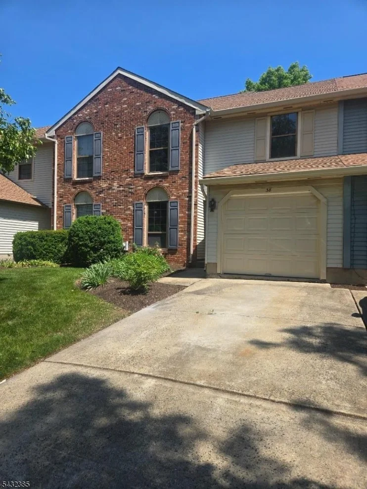 Unit for sale at 38 Fox Hill Ln, Hillsborough Twp., NJ 08844-5212