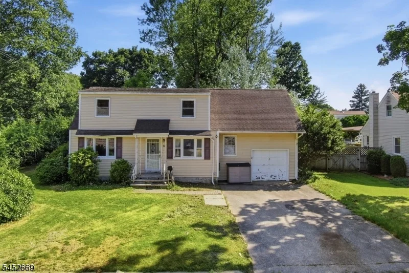 Unit for sale at 10 George St, Mine Hill Twp., NJ 07803-2939