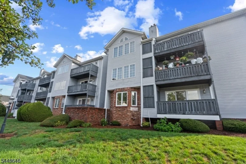 Unit for sale at 900 Van Houten Ave, Clifton City, NJ 07013-2721