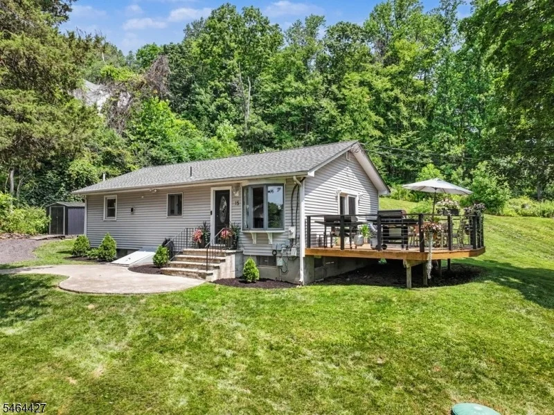 Unit for sale at 15 Phlox Ter, Vernon Twp., NJ 07418-1653