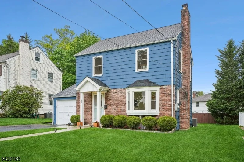 Unit for sale at 93 South Prospect St, Verona Twp., NJ 07044-1426