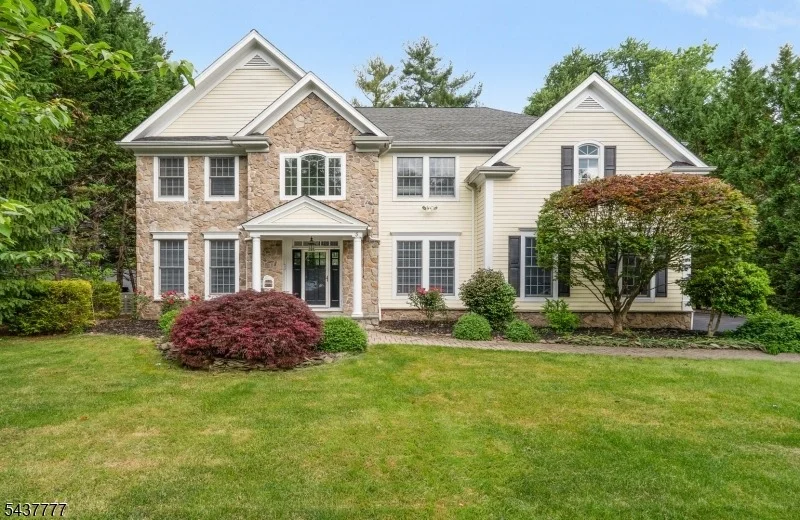 Unit for sale at 5 Willow Way, Florham Park Boro, NJ 07932-1726
