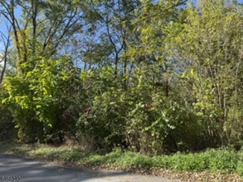 Unit for sale at 15 Hill St, Sussex Boro, NJ 07461-1911