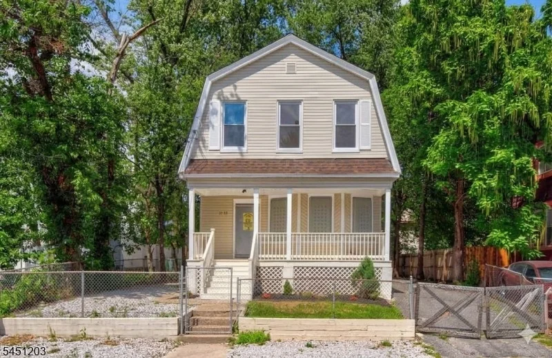 Unit for sale at 31 Voorhees St, Newark City, NJ 07108-1011