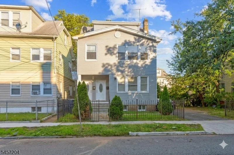 Unit for sale at 96 Goodwin Ave, Newark City, NJ 07112-1876
