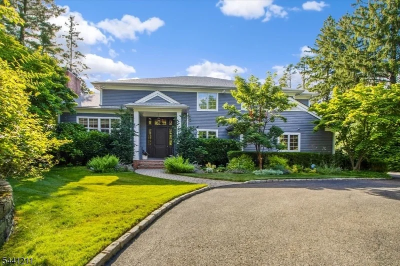 Unit for sale at 2 Denman Ct, Millburn Twp., NJ 07078-1522