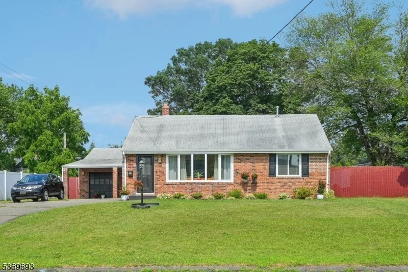 Unit for sale at 20 Leonard Ter, Wayne Twp., NJ 07470-3381