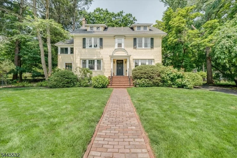 Unit for sale at 209 Grove Rd, South Orange Village Twp., NJ 07079-2302