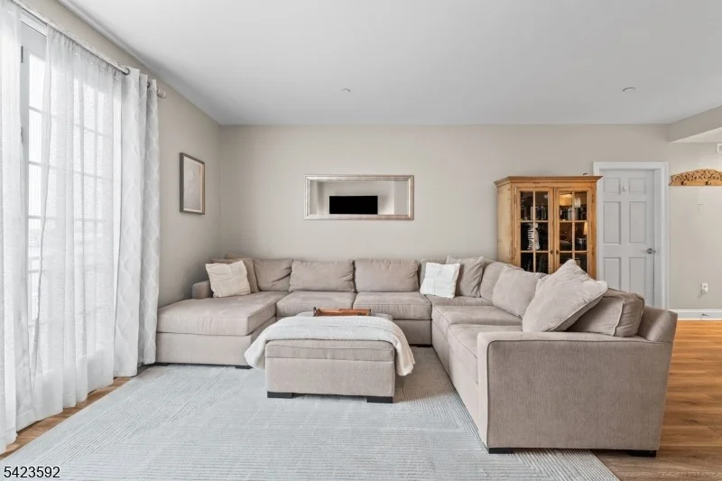 Unit for sale at 100 Shearwater Ct, Jersey City, NJ 07305