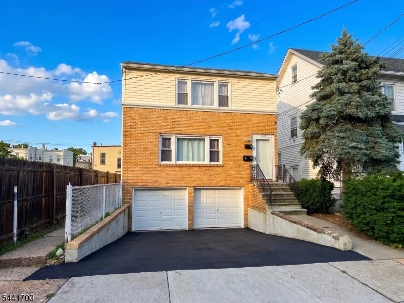Unit for sale at 236 Alexander St, Newark City, NJ 07106-2620