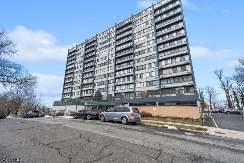 Unit for sale at 170 Lafayette Ave, Passaic City, NJ 07055-4712