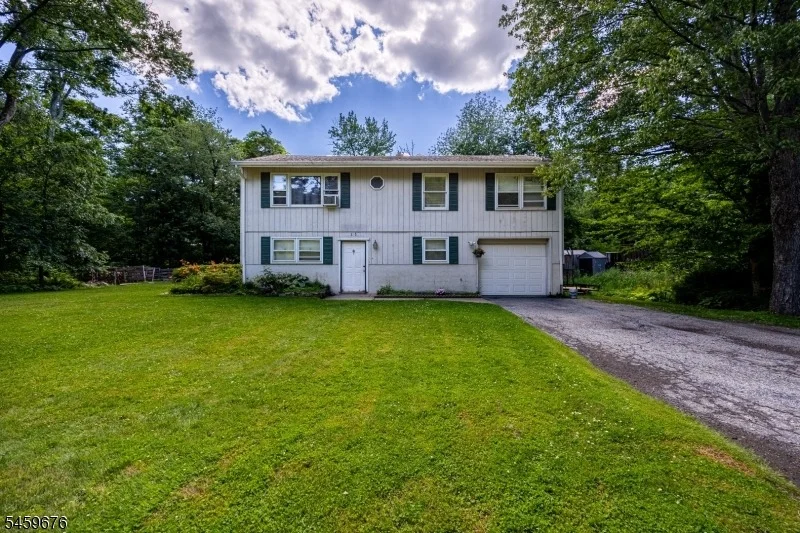 Unit for sale at 103 Alturas Rd, Vernon Twp., NJ 07422-2058