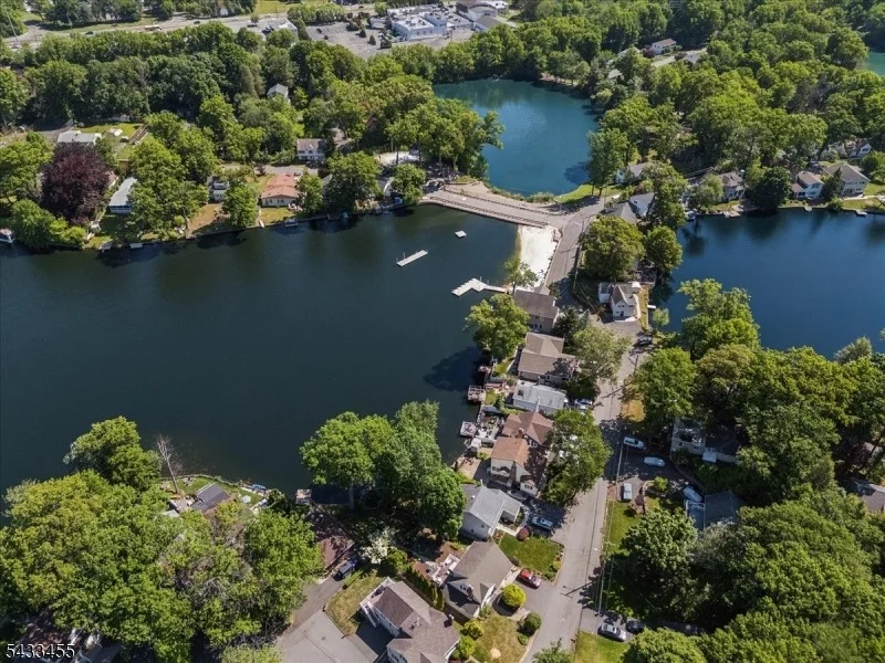 Unit for sale at 67 Fox Hill Rd, Parsippany-Troy Hills Twp., NJ 07834-2505