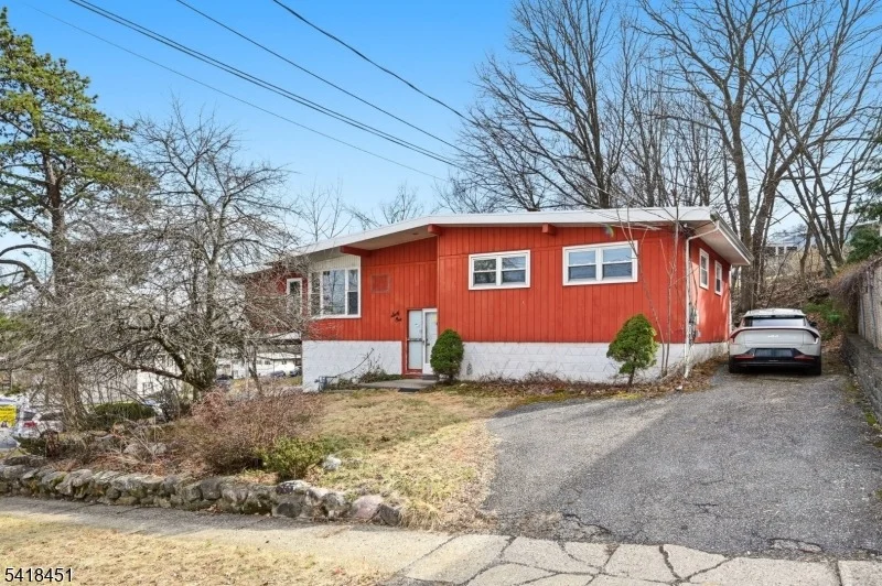 Unit for sale at 61 Hemlock Rd, Rockaway Boro, NJ 07866-2830