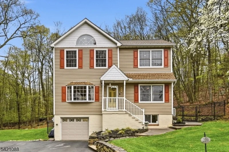 Unit for sale at 219 Snake Den Rd, Bloomingdale Boro, NJ 07465-2513