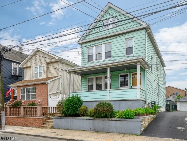 Unit for sale at 710 Mcgillvray Pl, Linden City, NJ 07036-1239