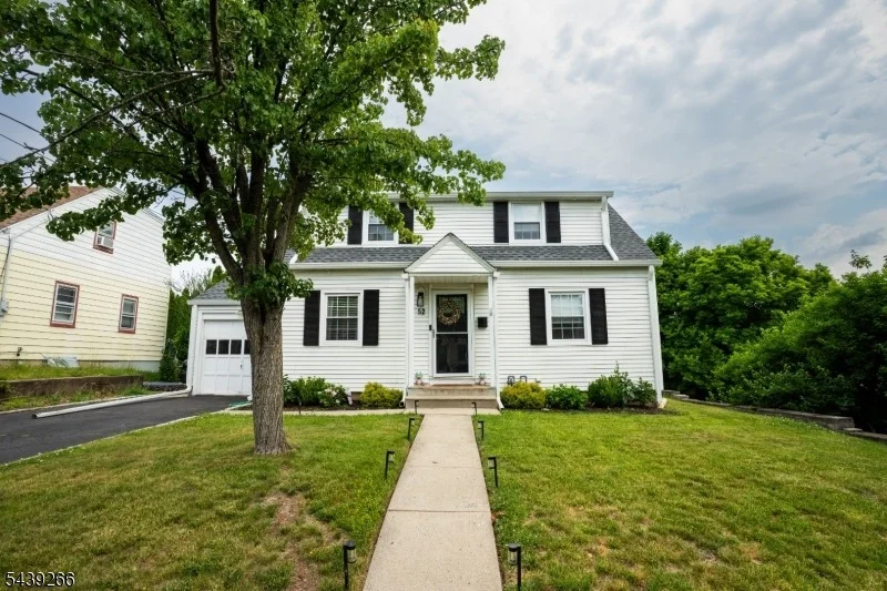 Unit for sale at 52 Knollwood Ter, Clifton City, NJ 07012-2325