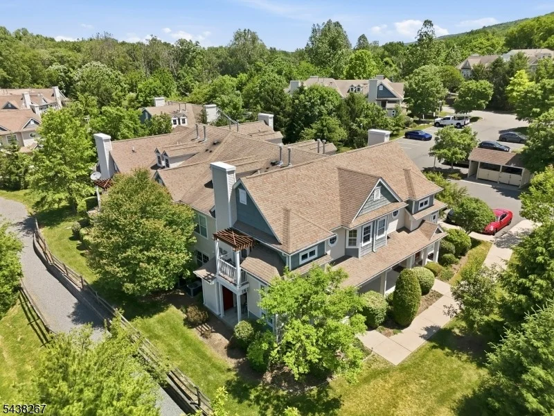 Unit for sale at 156 Old Farm Dr, Allamuchy Twp., NJ 07838-6000