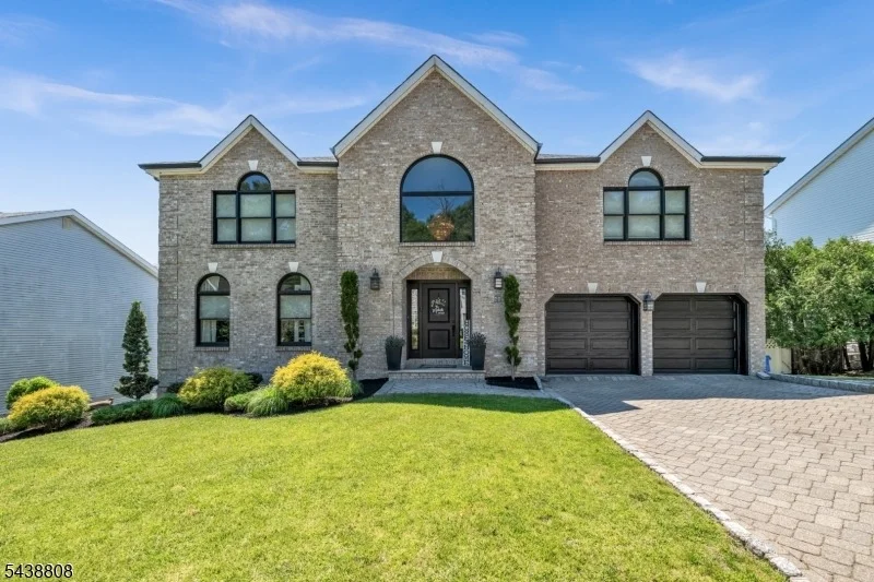 Unit for sale at 22 Fox Boro Rd, Wayne Twp., NJ 07470-8443