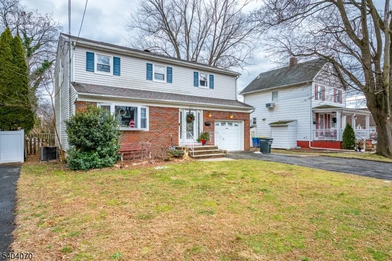 Unit for sale at 228 Oneida Pl, North Plainfield Boro, NJ 07060-4310