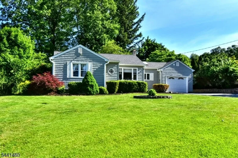Unit for sale at 11 Mountain Ridge Dr, Wayne Twp., NJ 07470-4118