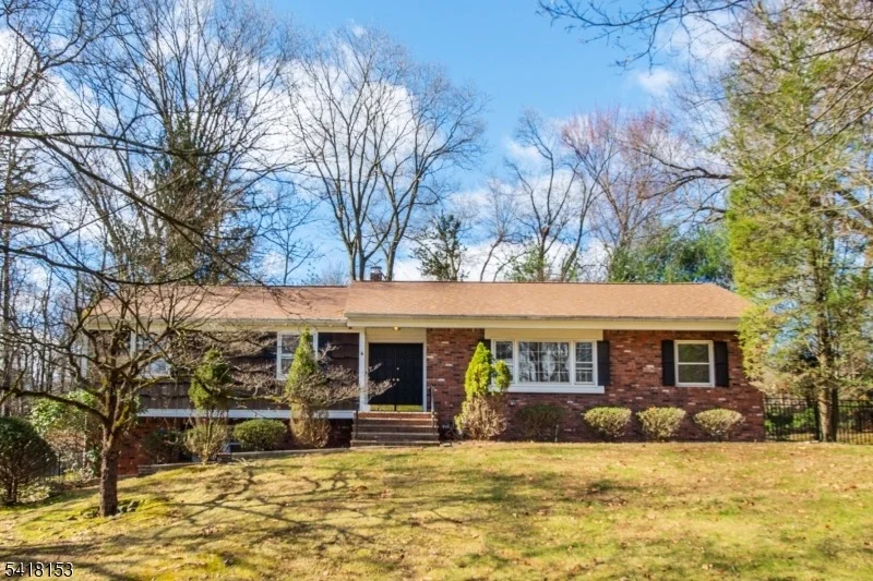 Unit for sale at 232 Hidden Glen Ct, Franklin Lakes Boro, NJ 07417-2416