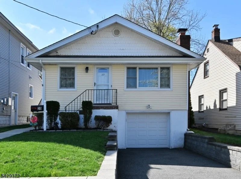 Unit for sale at 39 Niagara St, Dumont Boro, NJ 07628-3405