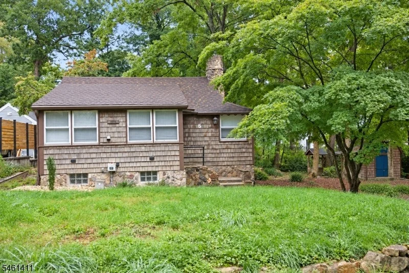 Unit for sale at 5 Rockwood Trl, Kinnelon Boro, NJ 07405-2848