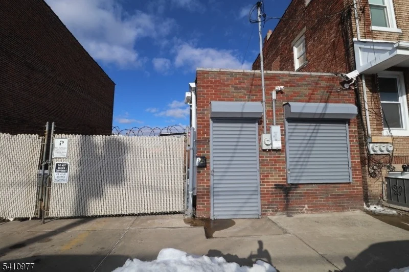 Unit for sale at 92 Clifford St, Newark City, NJ 07105-1907