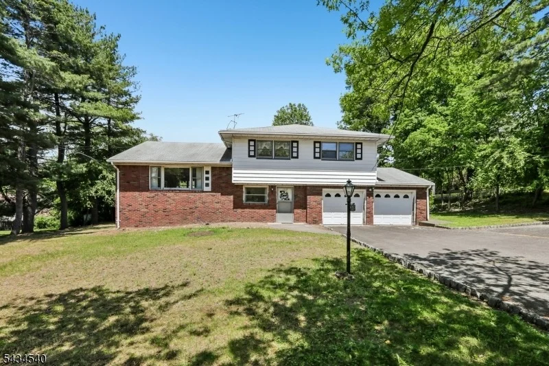 Unit for sale at 1355 Ratzer Rd, Wayne Twp., NJ 07470-2429