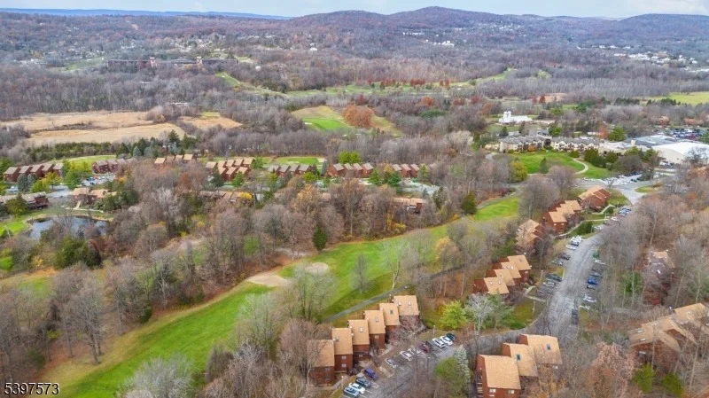 Unit for sale at 10 Augusta Dr, Vernon Twp., NJ 07462-2592