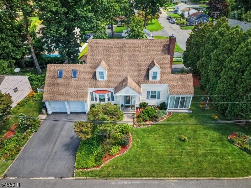 Unit for sale at 98 Wiltop Rd, Netcong Boro, NJ 07857-1425