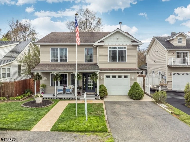 Unit for sale at 6 Grove Rd, Jefferson Twp., NJ 07438-9144