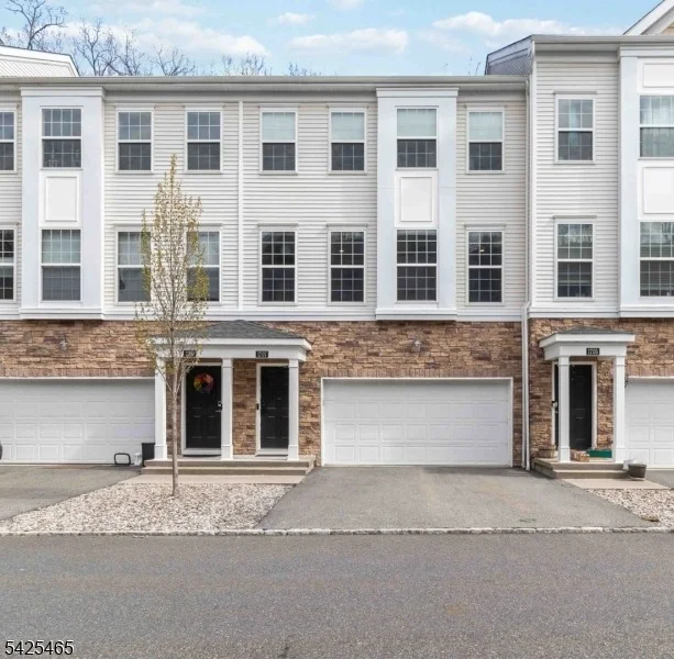 Unit for sale at 1707 Devon Ln, Rockaway Twp., NJ 07866-2062