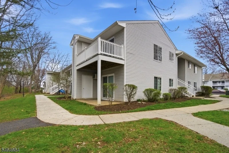 Unit for sale at 66 Mountain Ct, Bedminster Twp., NJ 07921-1520