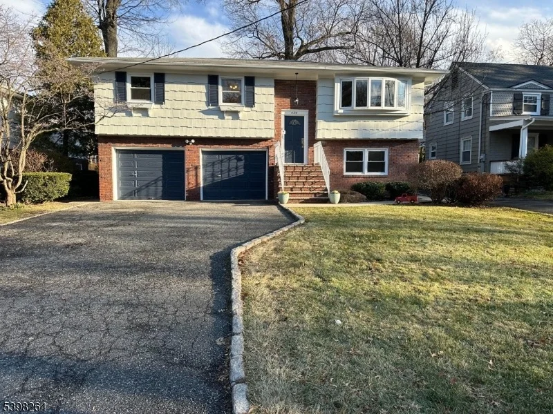 Unit for sale at 530 Prospect St, Maplewood Twp., NJ 07040-1372