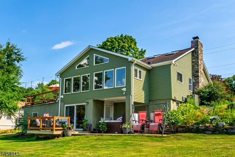 Unit for sale at 48 Lakeside Ave, Hardyston Twp., NJ 07460-1105