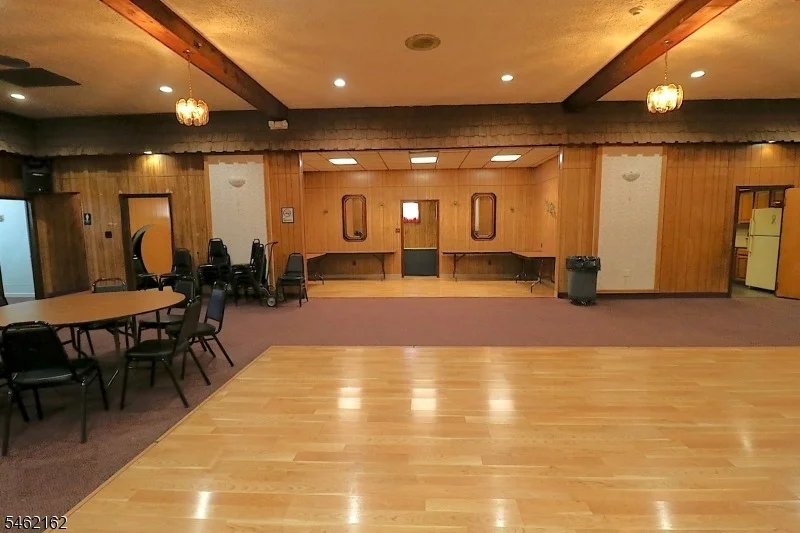 Unit for sale at 94 Bridge St, Belleville Twp., NJ 07109-2428