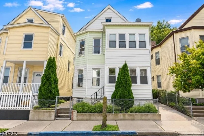 Unit for sale at 262 Harrison St, Paterson City, NJ 07501-1317