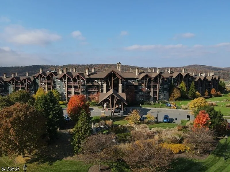 Unit for sale at 3 Wild Turkey Way 461 463, Hardyston Twp., NJ 07419-1531